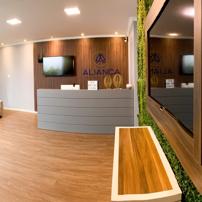 Dentista - Implantes Dentários em Nossa Sra. da Glória